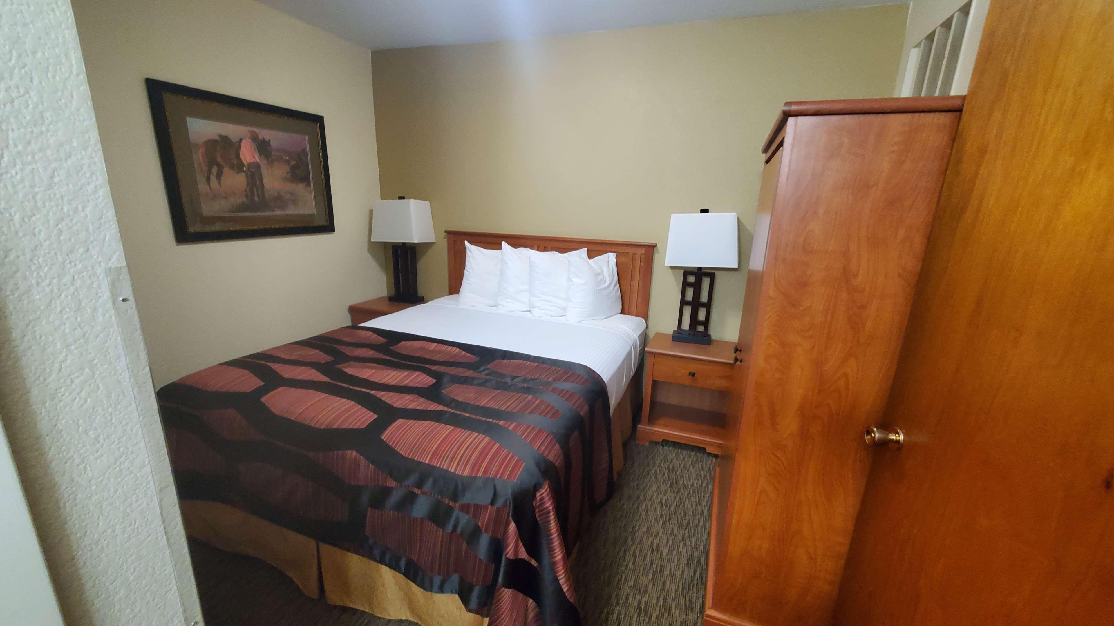 Best Western Plains Motel Wall Exterior foto